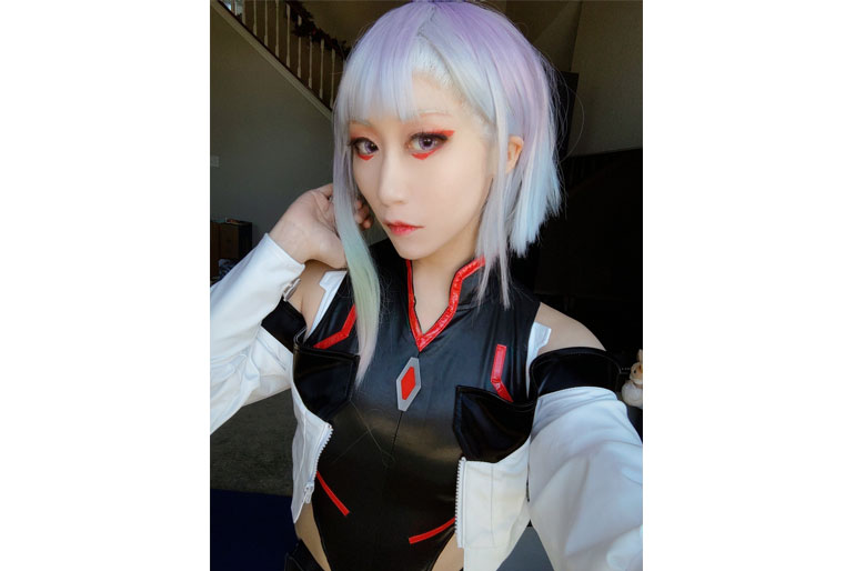 Emi Lo